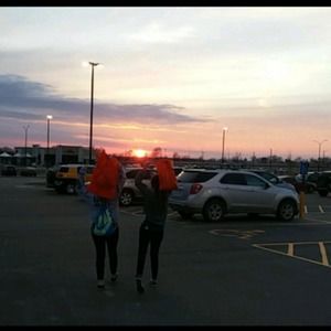 Meet your Posher, Kina